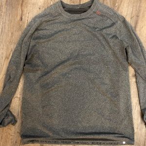 Men’s Lululemon Gray Long Sleeve Shirt Large